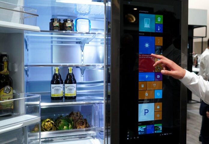 Сравнение функций и возможностей умных холодильников