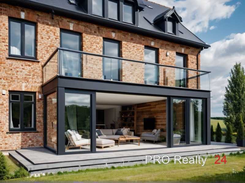 Роль водоотводных систем в защите фасада от дождевых осадков