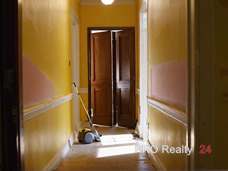 Что нужно учитывать при укладке плитки на пол в коридоре? Что нужно учитывать при укладке плитки на пол в коридоре?