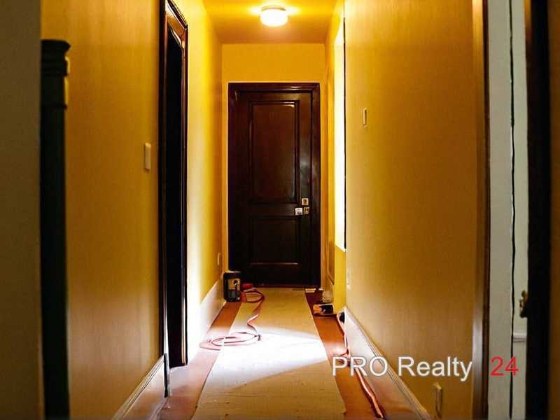 Маскировка неровностей бюджетными панелями ПВХ